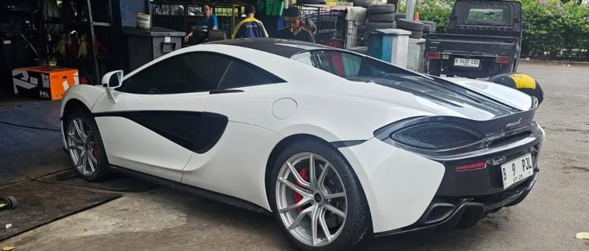 Toko Ban Mobil Mclaren Terpercaya - Toko Ban Supercar Michelin, Bfgoodrich, Dunlop ● Toko Ban Mobil Ferrari, Mclaren, Porche, BMW & Mercy. Spooring Ban Mobil Karawaci, Balancing Ban Mobil Karawaci